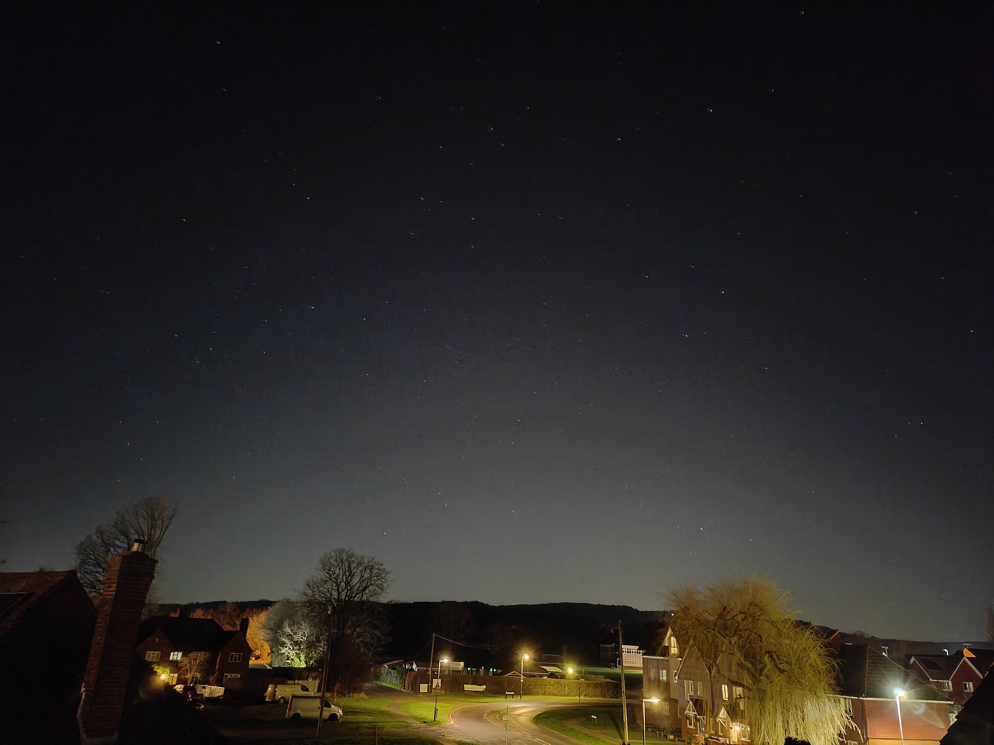 Oppo Find X5 Pro Night mode photo showing stars.