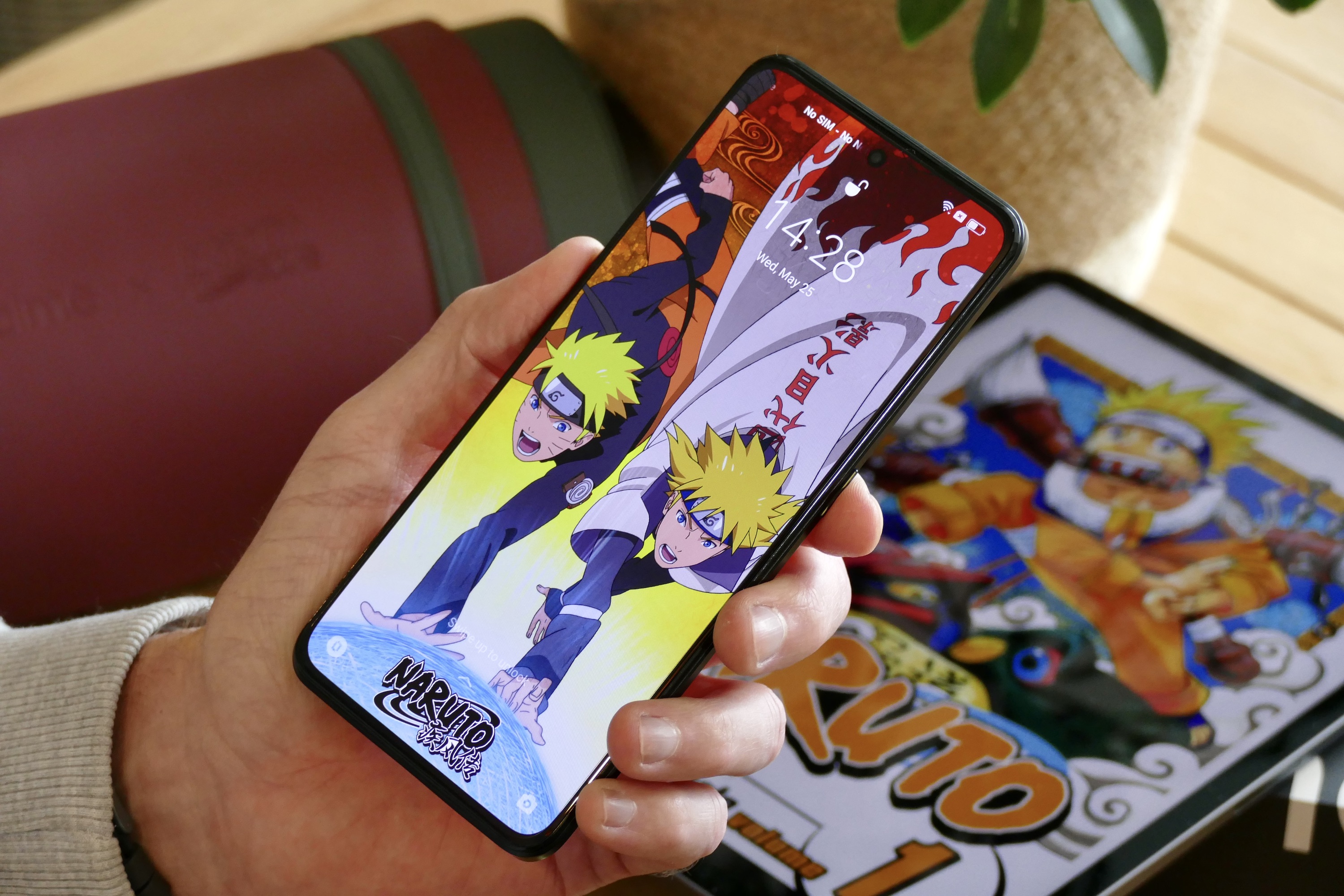 One of the Realme x Naruto GT Neo 3's special wallpapers.