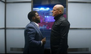 Kevin Hart and Woody Harrelson in The Man From Toronto.