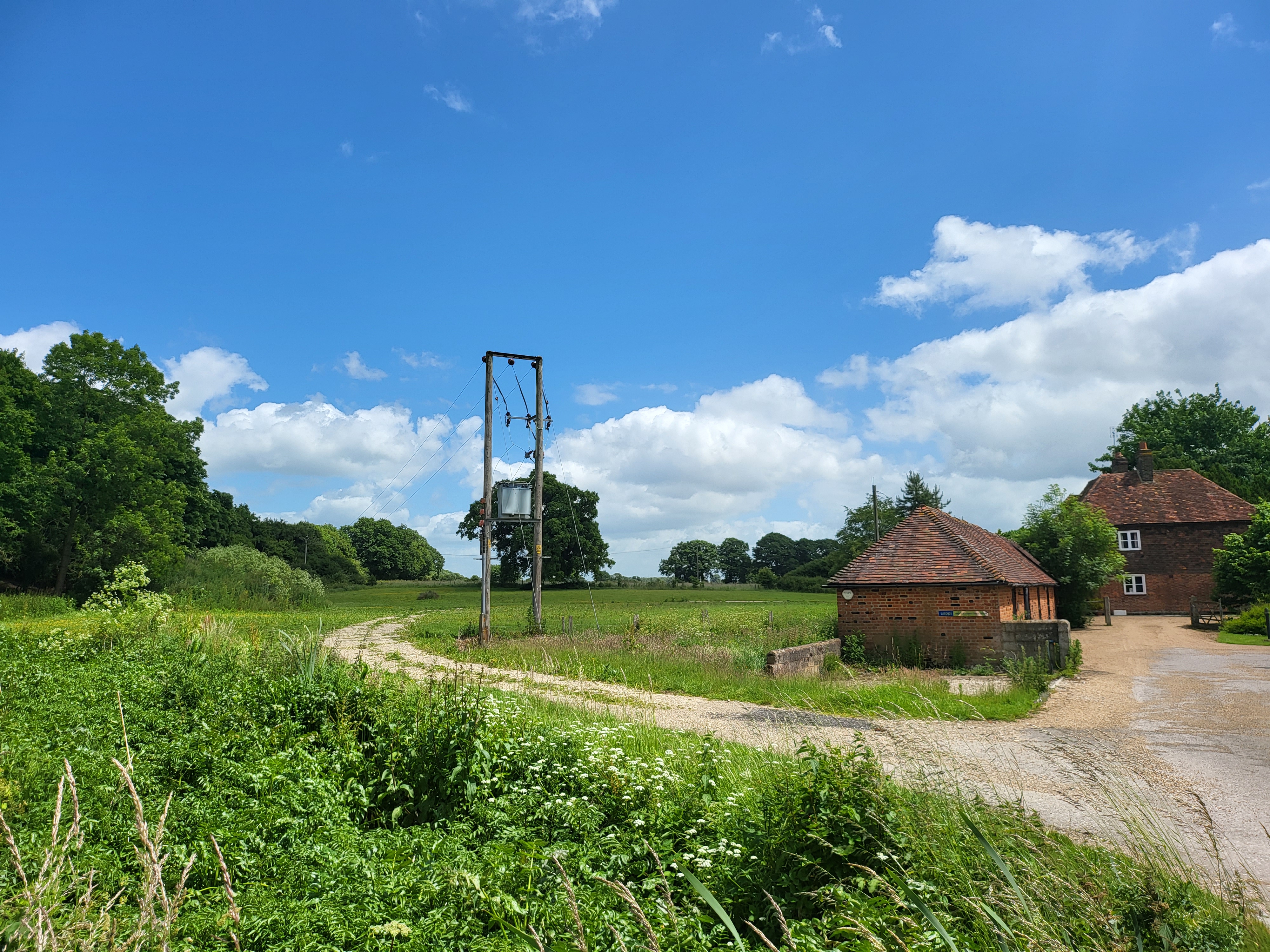 Galaxy Z Fold 3 photo of the countryside