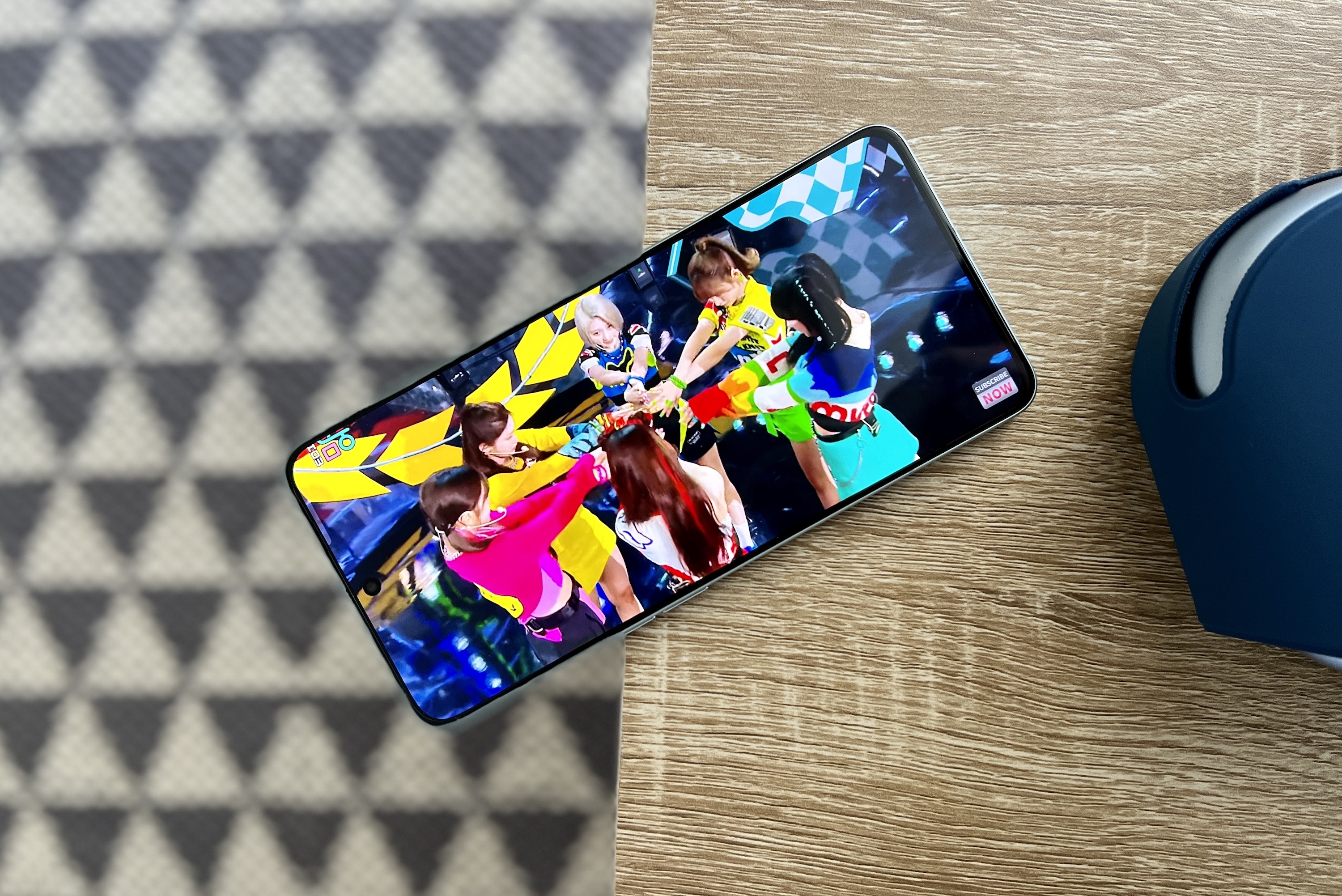 Video playing on the Oppo Reno 8 Pro.