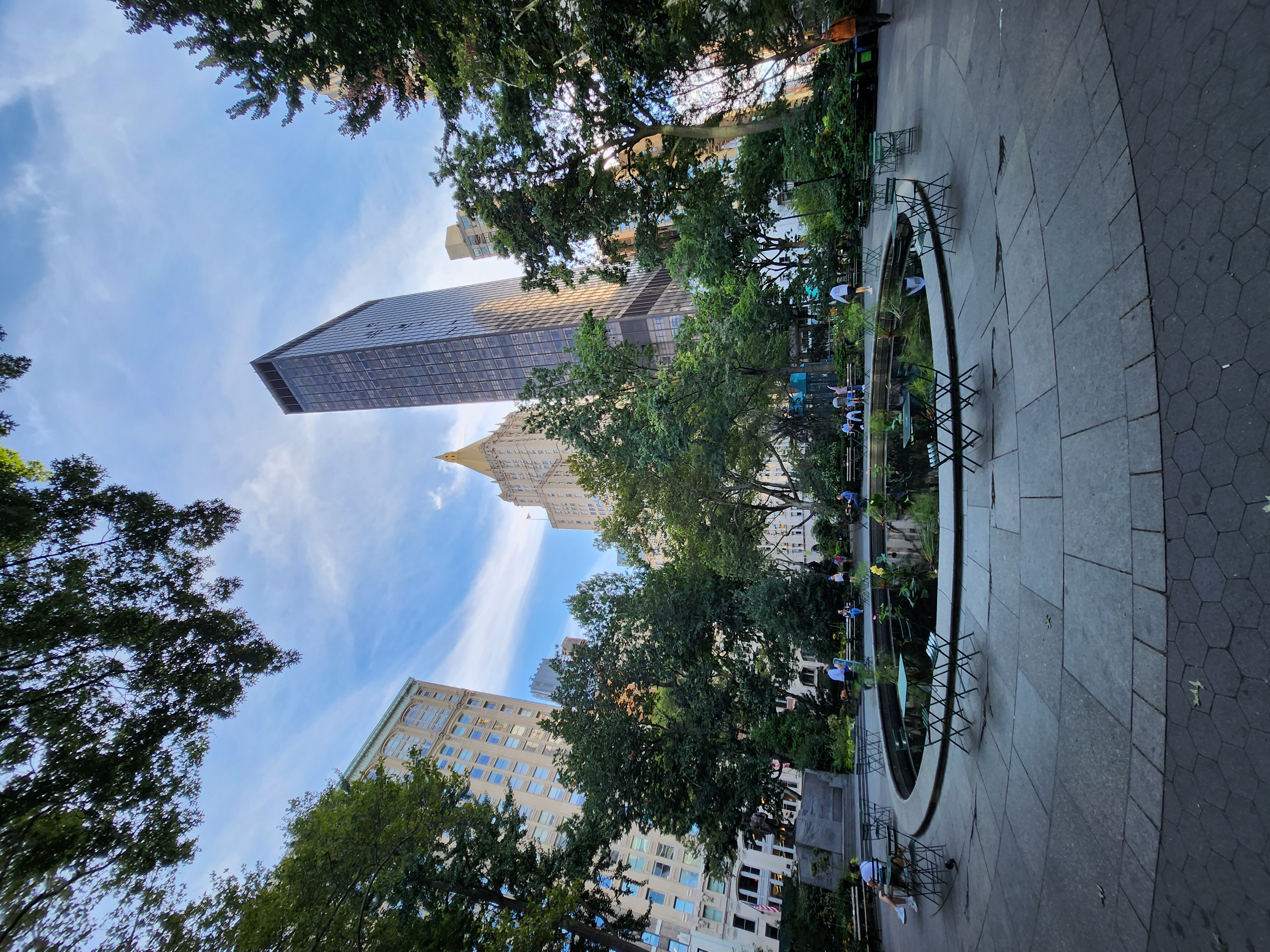 Photo of a skyscrape in New York City.