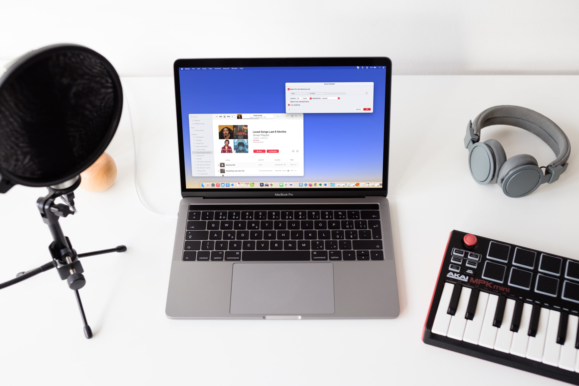 how to create a smart playlist in apple music macbook