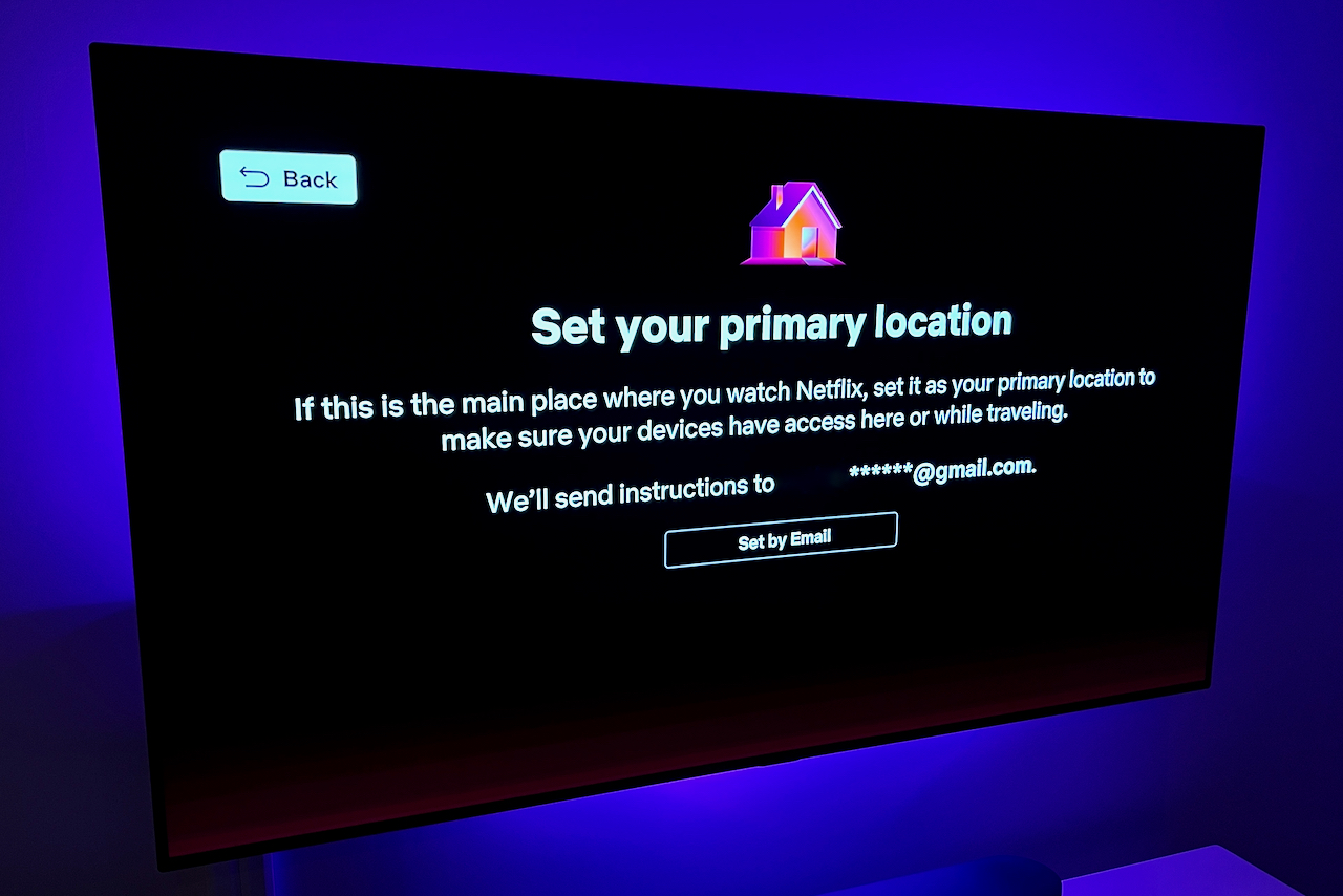 how to set primary location on netflix email