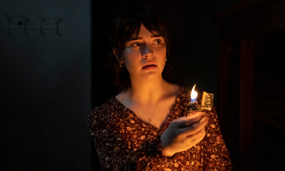 Sophie Thatcher holds a lighter in The Boogeyman.