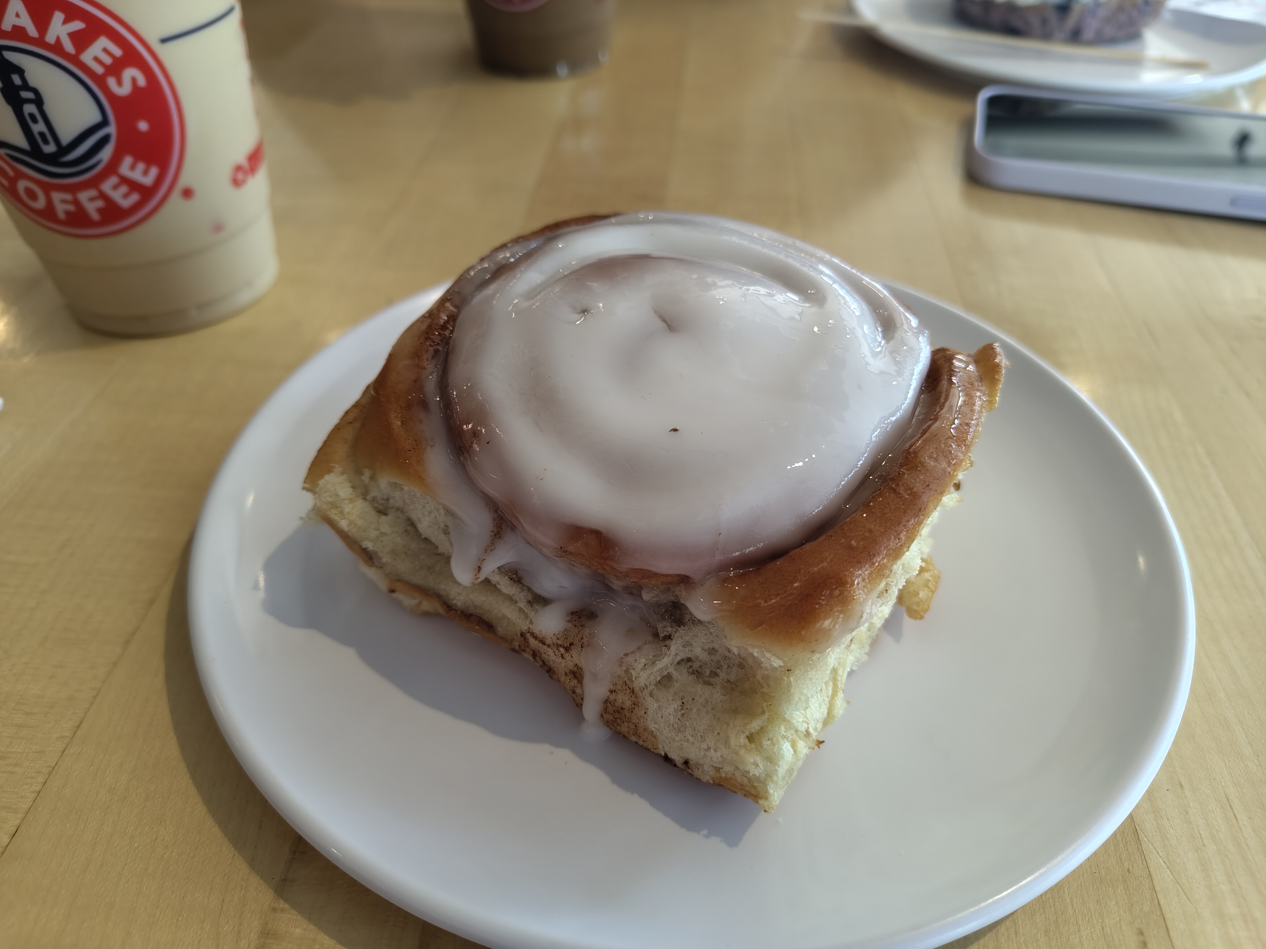 Photo of a cinnamon roll, taken with the Nothing Phone 2.