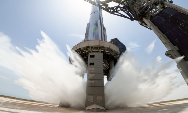 SpaceX testing its water deluge system for Starship launches.