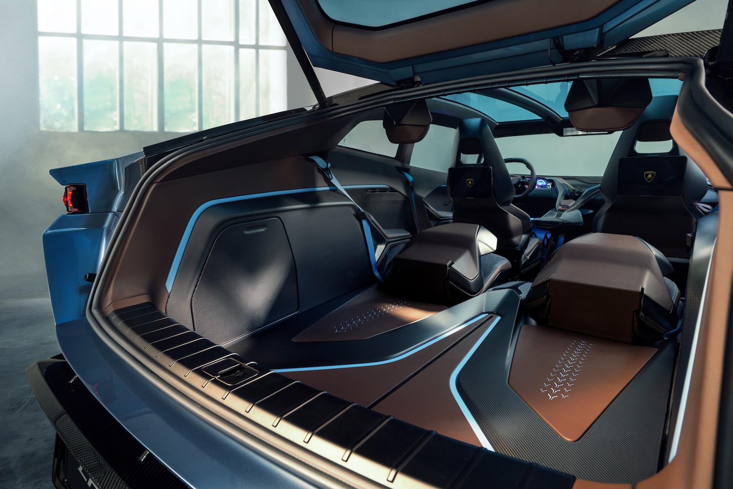 Cargo area of the Lamborghini Lanzador concept.