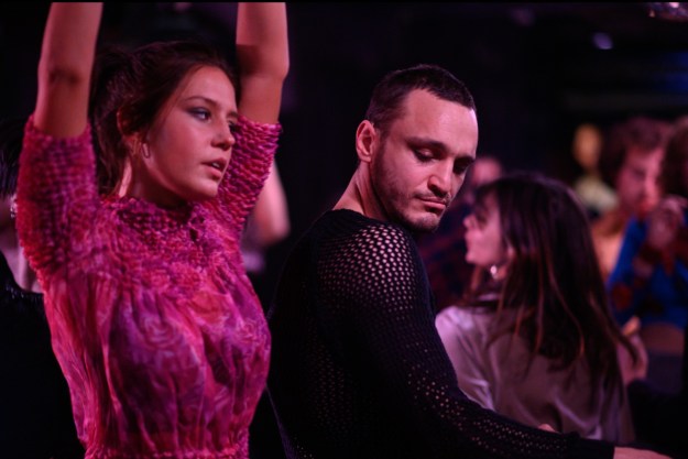 Adèle Exarchopoulos and Franz Rogowski sensually dance.