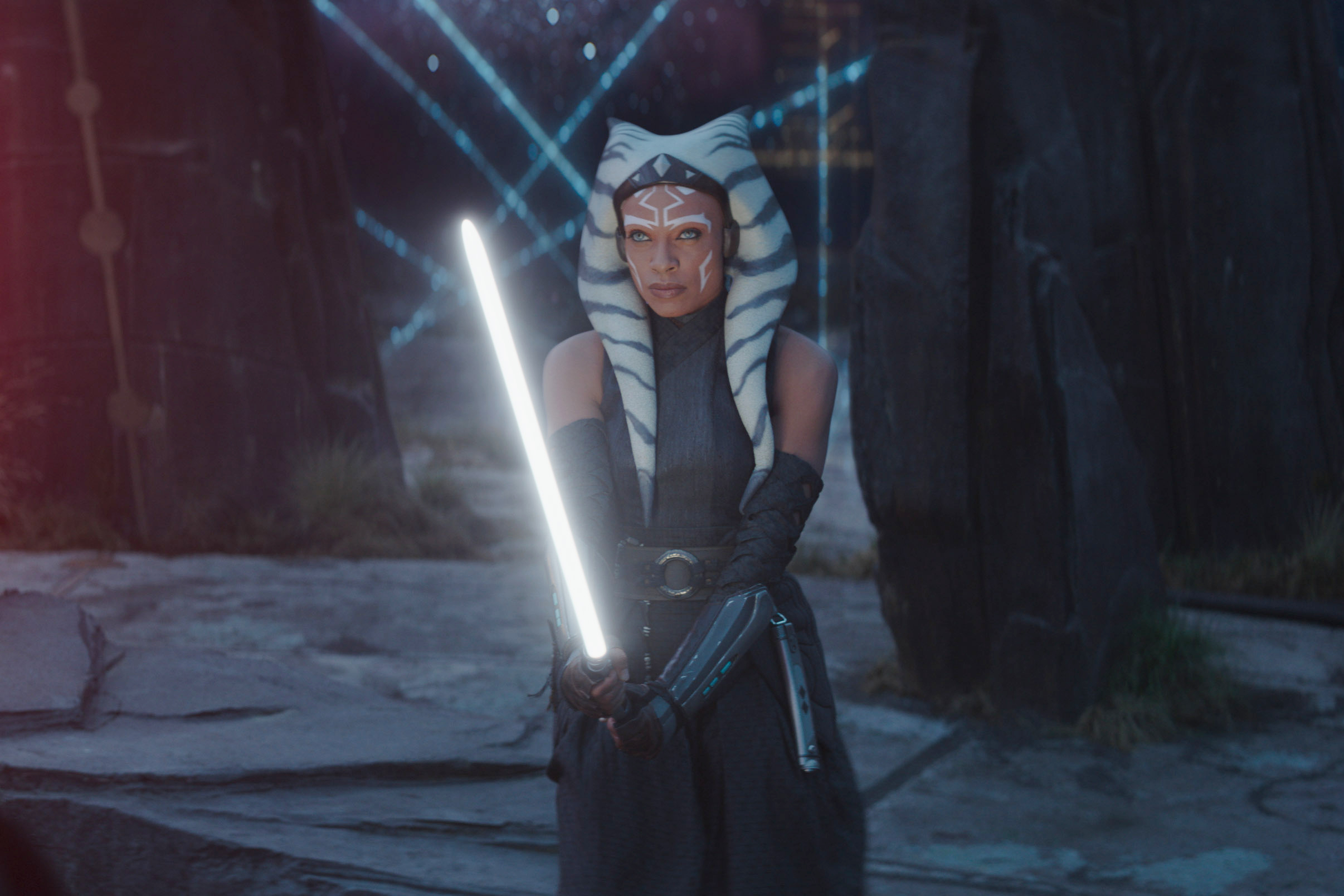 Ahsoka Tano holds one of her lightsabers in Ahsoka episode 4.