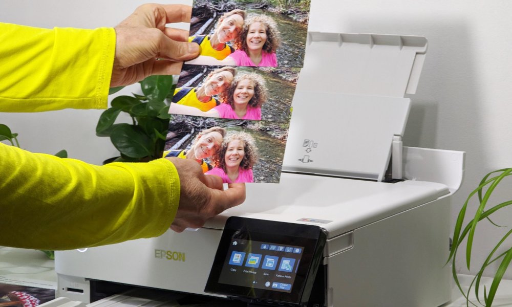 Alan compares draft, standard, and high-quality photos from Epson's EcoTank ET-8500.