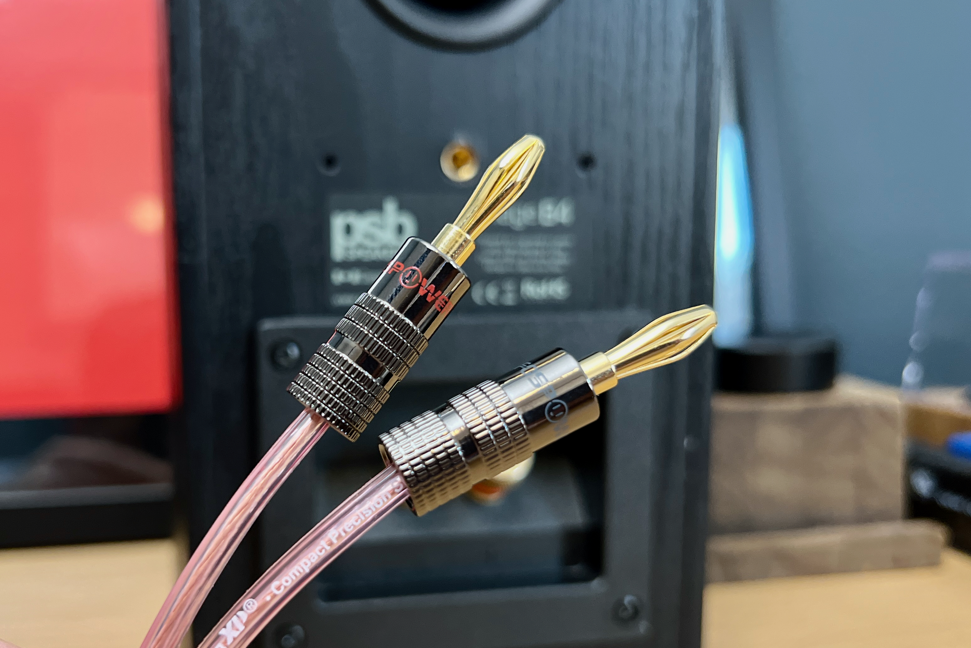 how to install banana plugson speaker wire plugs featured hero