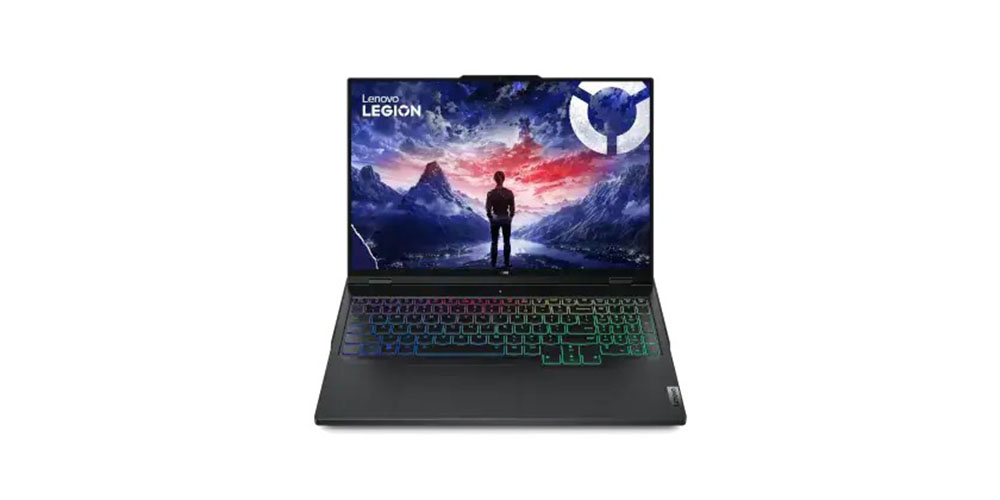 The Lenovo Legion Pro 7i facing forward.