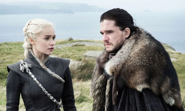 Emilia Clarke and Kit Harington in Hame of Thrones.