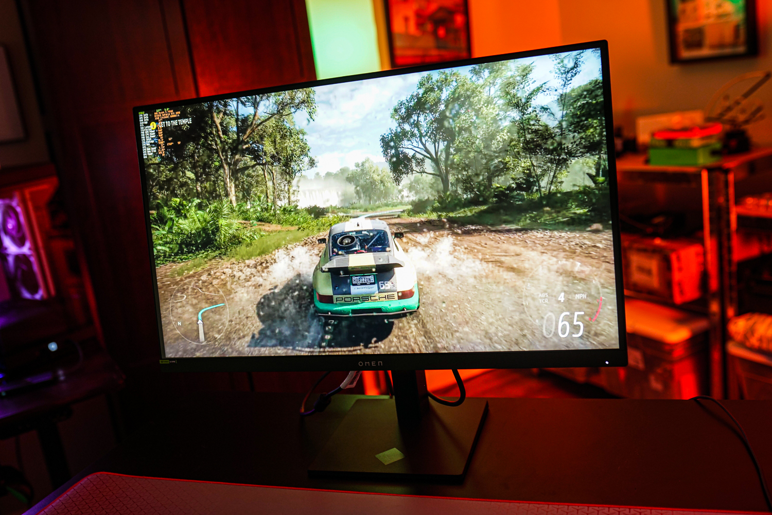 Forza Horizon 5 running on the HP Omen 27k.