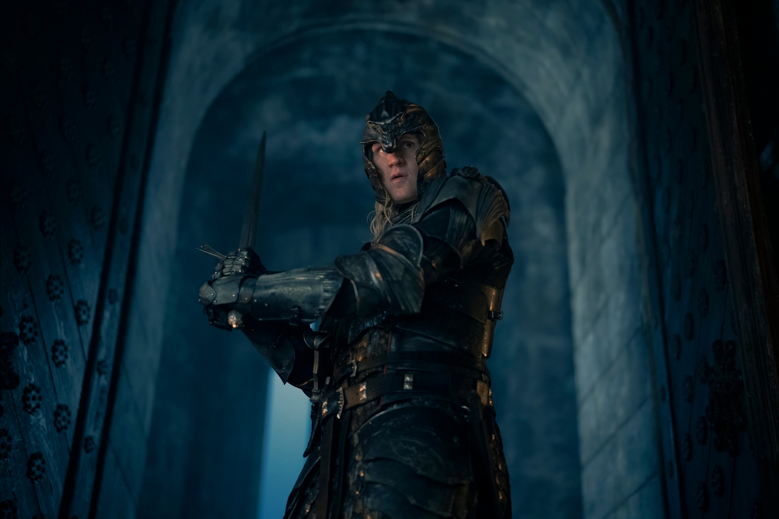 Daemon stands with his sword at the ready in House of the Dragon season 2.