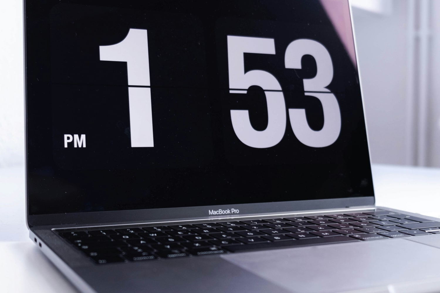 what is your clock behind error how to fix macbook pro moritz kindler unsplash