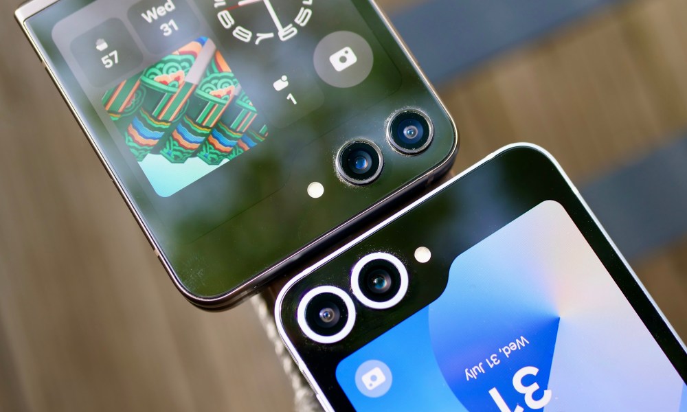 The Samsung Galaxy Z Flip 5 and Galaxy Z Flip 6's cameras.