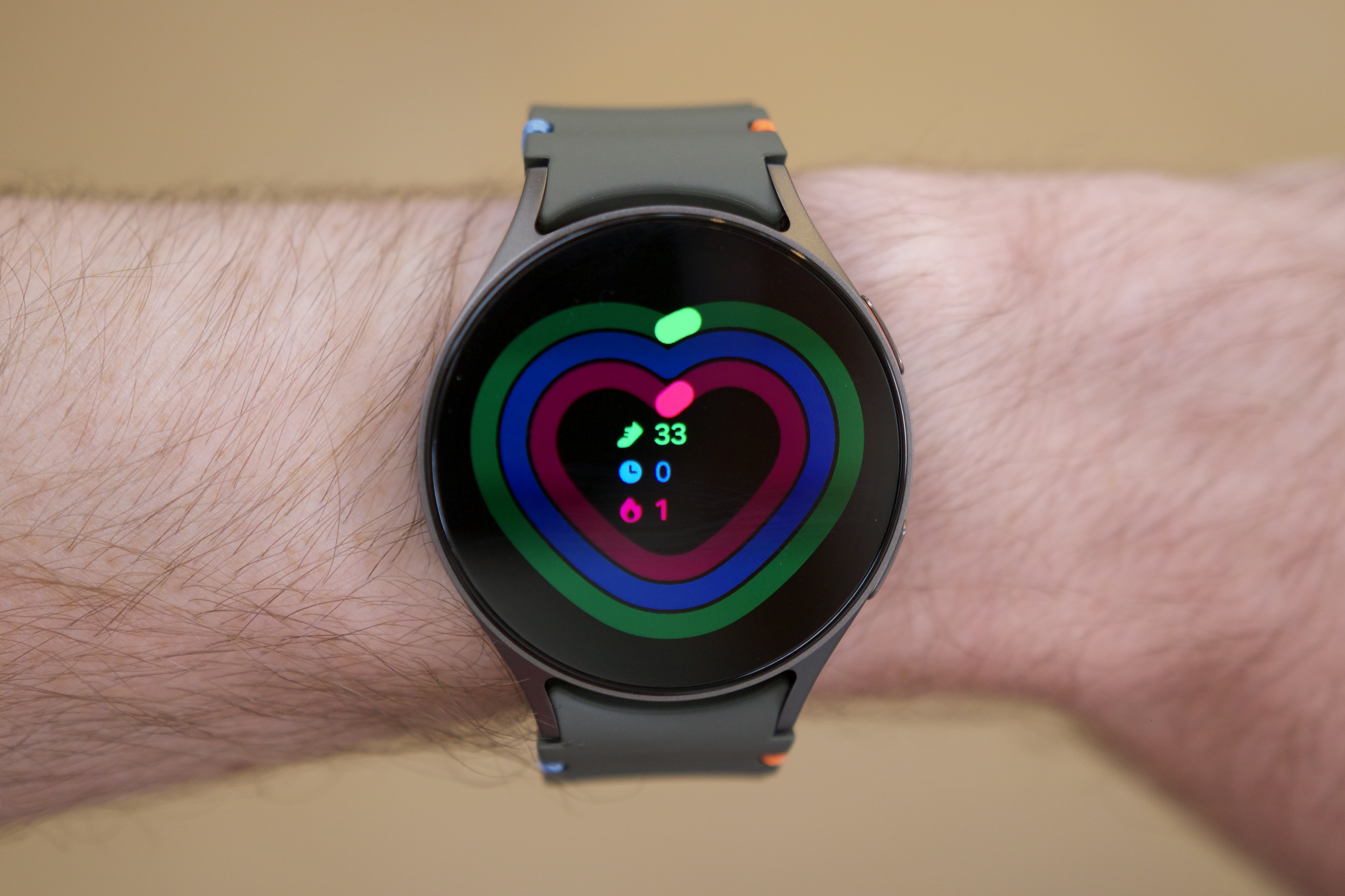 The activity tracking widget on the Samsung Galaxy Watch 7.