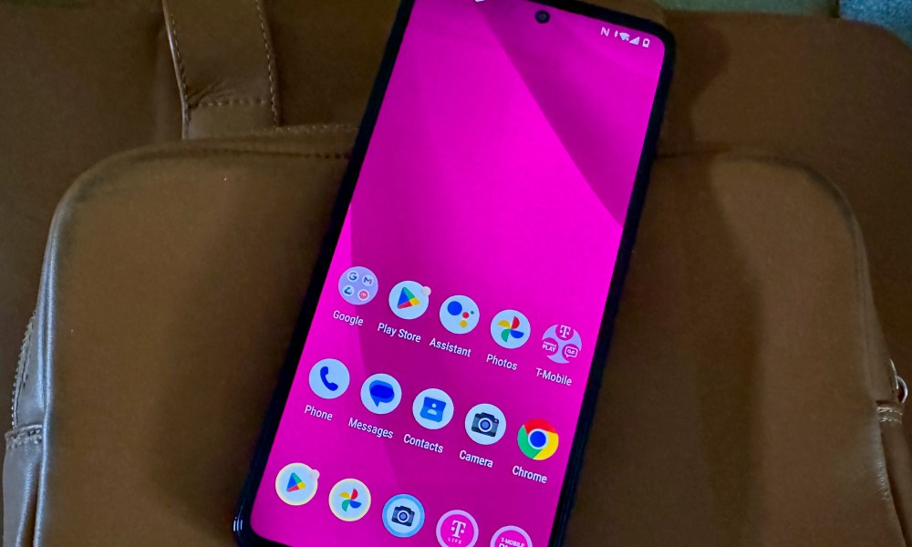 T-Mobile REVVL 7 PRO 5G.