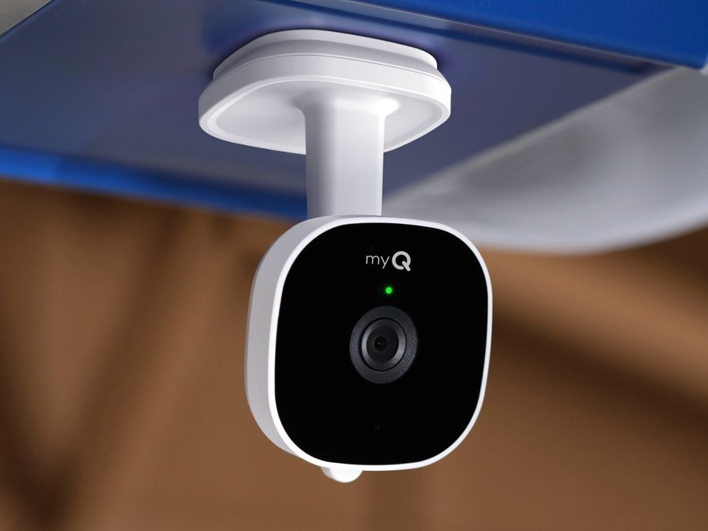 Chamberlain MyQ smart garage security camera installed and used