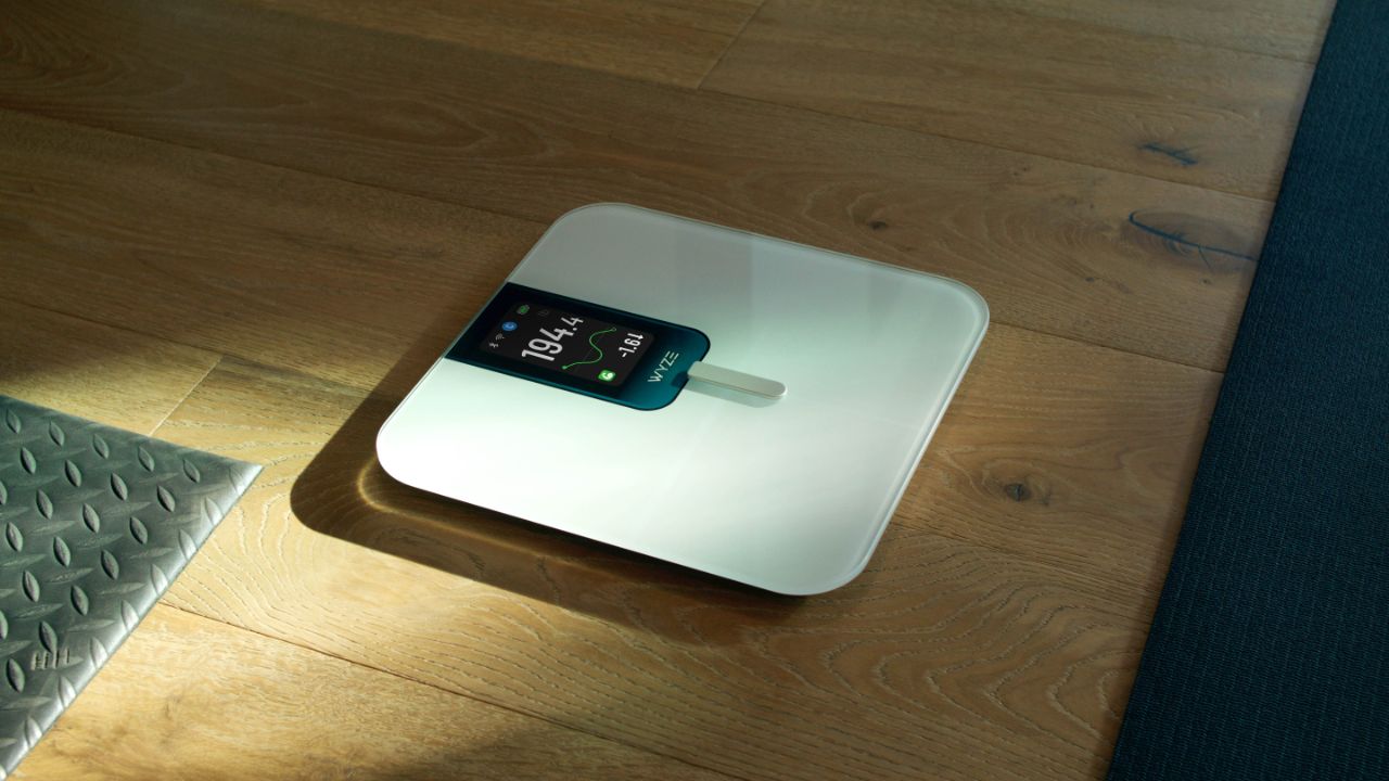 The Wyze Scale Ultra in white.