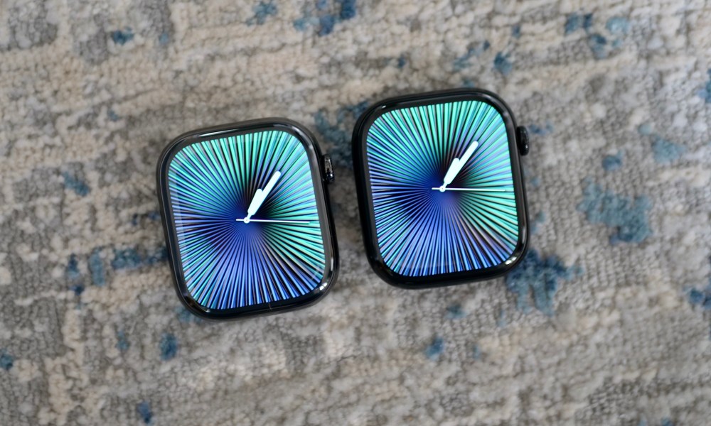 The screens on the titanium and aluminum Apple Watch Series 10 cases.